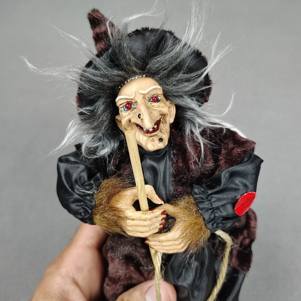 Vintage Halloween Witch Decoration Light Up Eyes + Laugh CREEPY German NOS Works